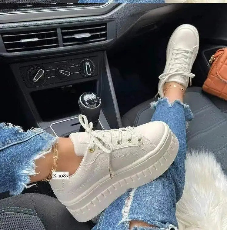 Platform White Shoes Woman Sneakers Fashion Ladies Trainers Baskets Femme Casual Chunky Sneakers Woman Big Size 43