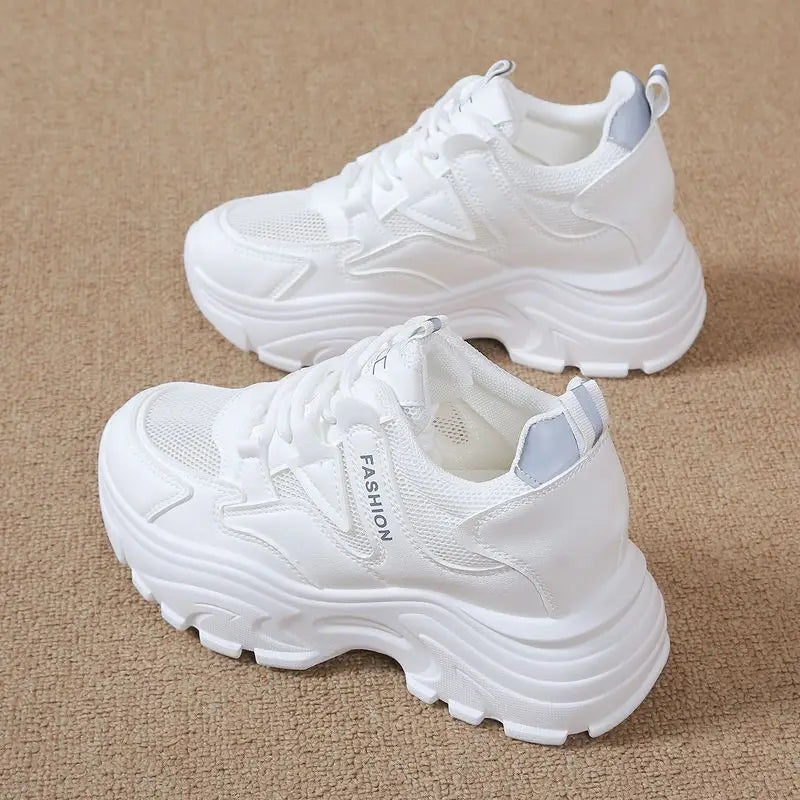 New Arrive Thick Bottom Trend Versatile Sneakers Women Flat Casual Sport Shoe New Sneakers Women Casual Breathable Sport Shoes