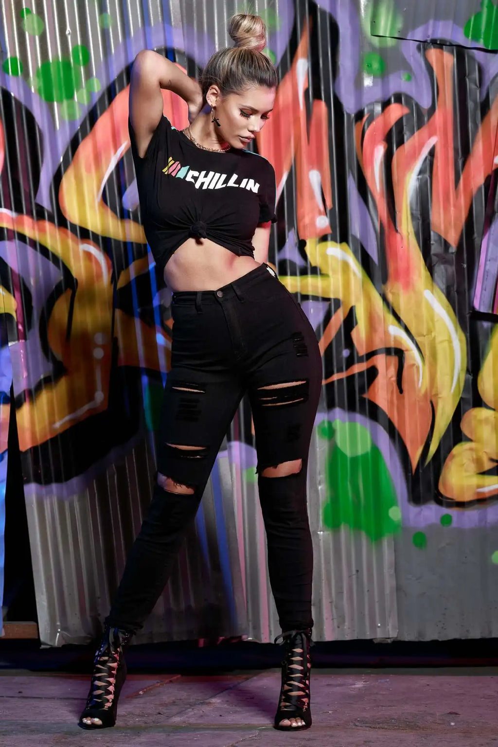 2025 Summer New Fashion Trend Cool Street Black and White Elastic Ripped Jeans Women's Pants