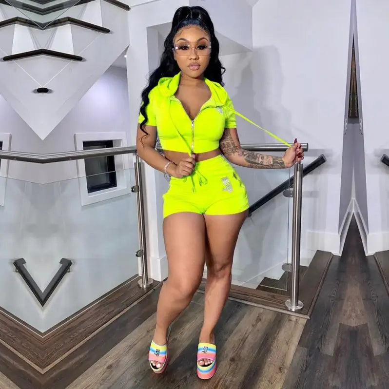 Short-sleeved T-shirt and Shorts Women's Rhinestone Clothing Vendors 2020 New 2-piece Set Womens Two Piece Clothing Sexy & Club