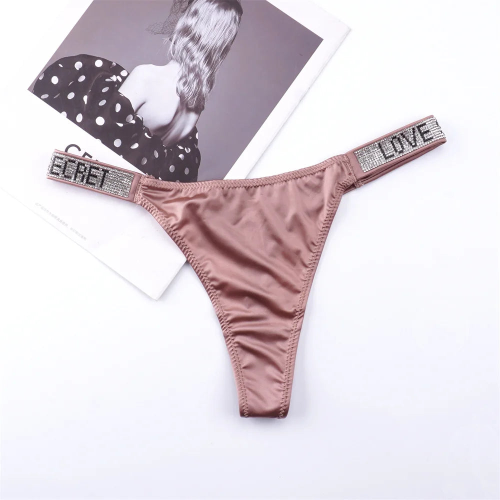 3PCS Sexy Low Waist Rhinestone Waistband Smooth Silk Thong Women Invisible G-string Plus Size S-XL Seamless Lingerie