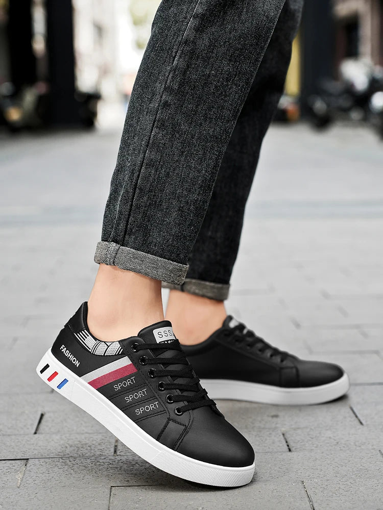 New Trendy Versatile Sneakers for Men, Low-Top Casual Sneakers, Waterproof, Non-Slip, Wear-Resistant Student Sports Shoes, Lightweight Soft-Soled Shoes for Daily Commuting