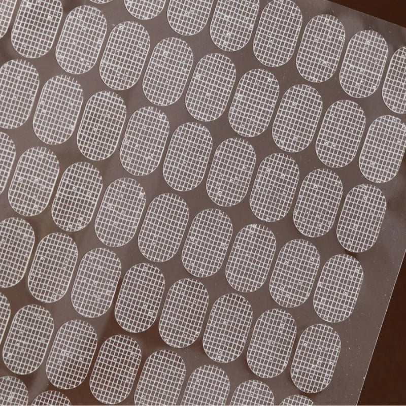 200pcs Press-on Nails Art Double-Sided Adhesive Tapes Clear Grid Jelly Glue Stickers for False Nail Display Practice Stand Holde