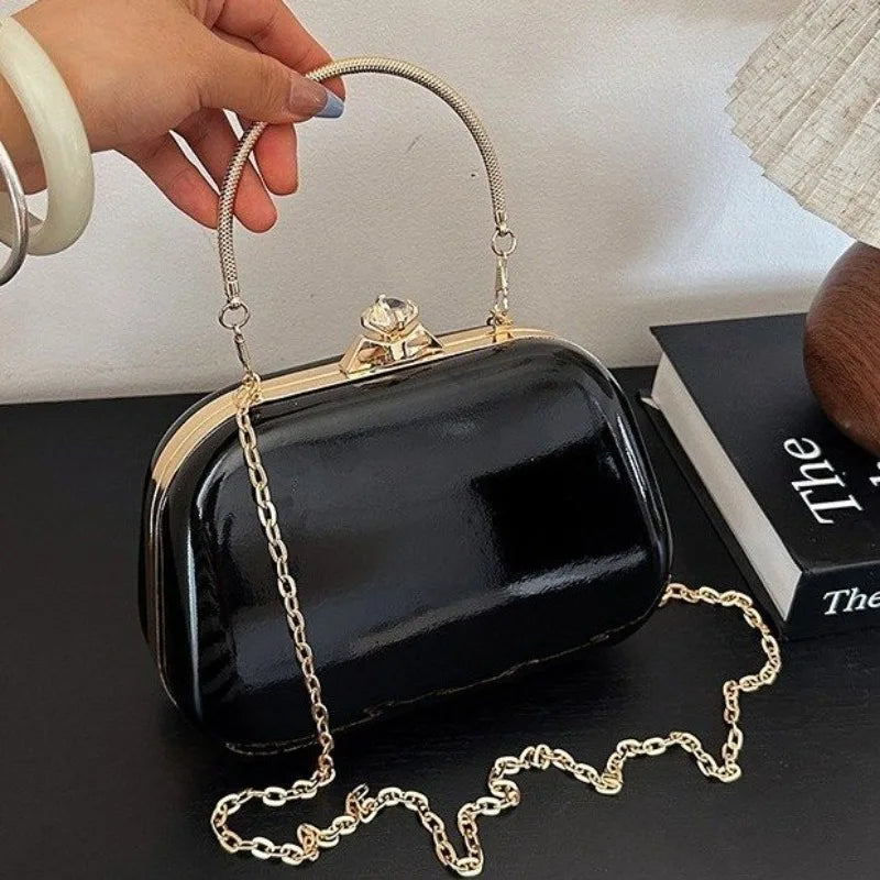 Unique Solid Color Diaper Bag For Women Designer Leather Crossbody Bag Casual Chic Messenger Purse Retro Fashion Large Capacity