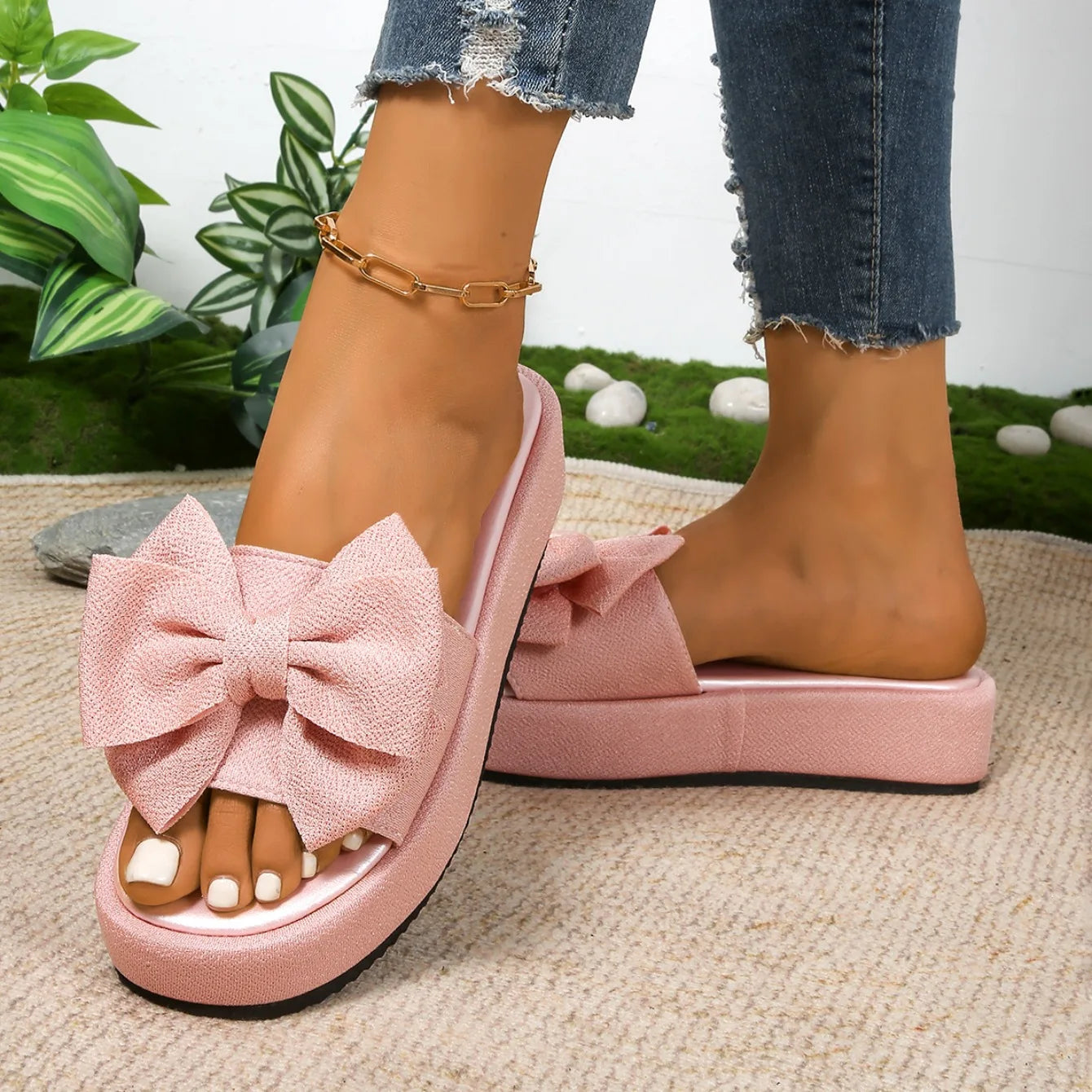 New Women Slippers Summer Platform Slippers Bow Holiday Beach Shoes Women Soft Non-Slip Soles Lightweight Sandals Slides Women