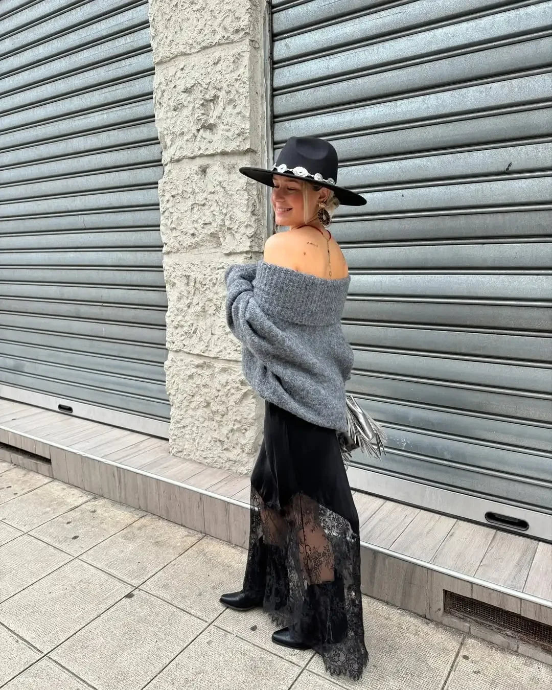 Black Lace Patchwork Mini Skirt Women Fashion Solid Sexy Mid-length Skirts Lady Elegant 2025 Party Daily Party Slim Fit Gowns