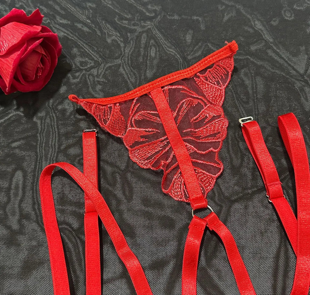 Diccvicc Sensual Lingerie Floral Lace Halter Bra Fancy Garter Set See Through Women Sexy Underwear Fine Exotic Intimate Outfits