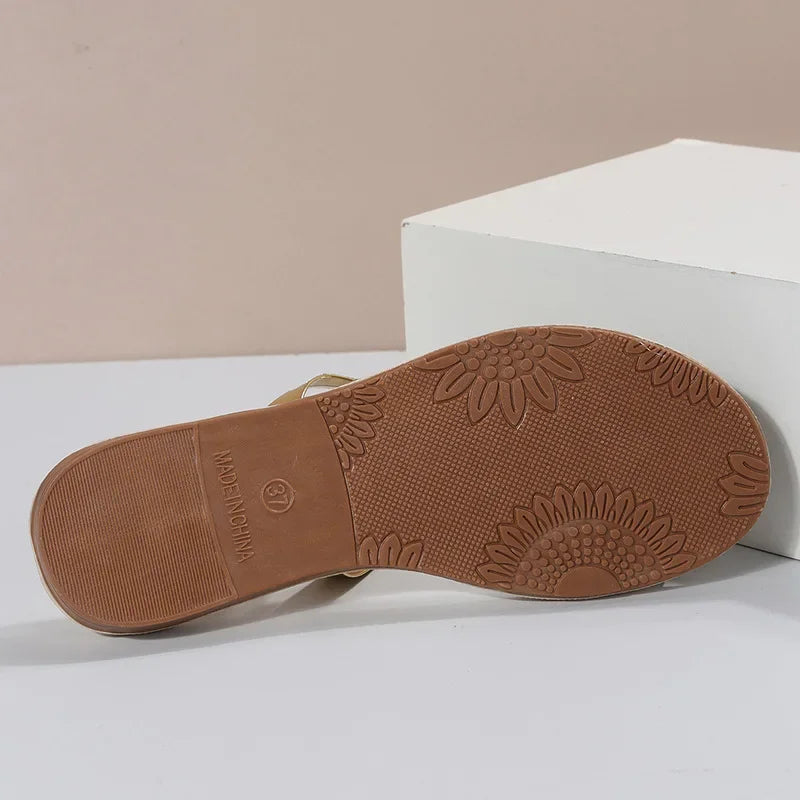 Women Summer Flat Rhinestone Flower Beach Slippers Comfy Clip Toe Lady Flat Beach Sandals Casual Female Flip Flops Zapatos Mujer