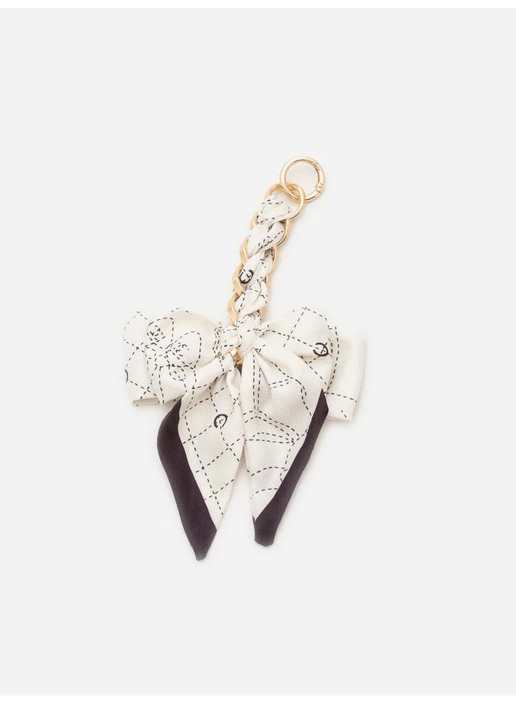 Womens Bag Extension Chain Bow Tie Bag Backpack Strap Hanging Chain Strap DIY Bag Chain Fashion Funny Black Color Simple Pendant