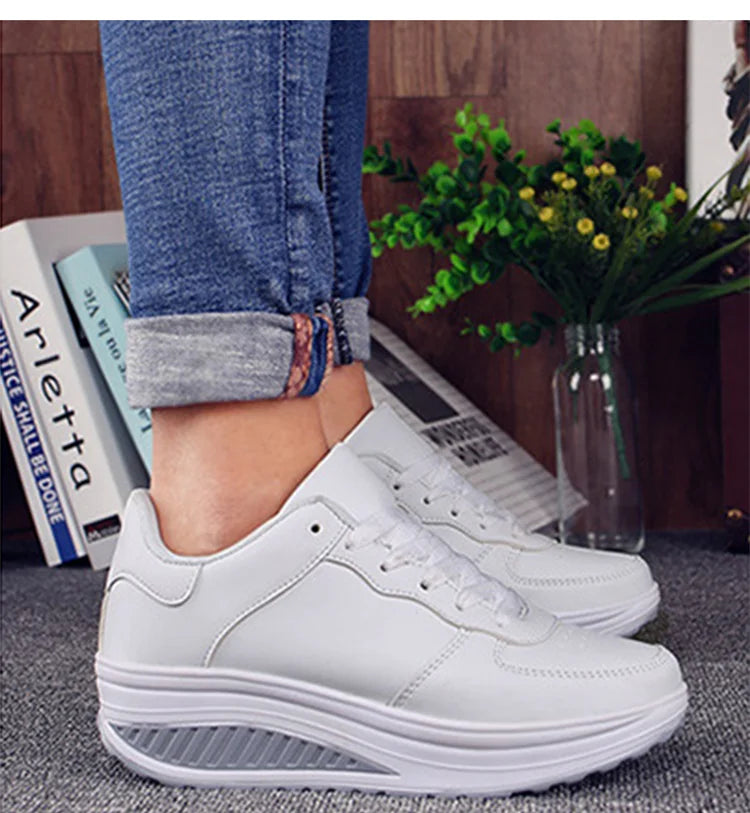 Women Sneakers 2022 New Breathable Vulcanize Shoes Waterproof Wedges Platform Woman Sneaker Leather Casual Shoes Zapatos Mujer