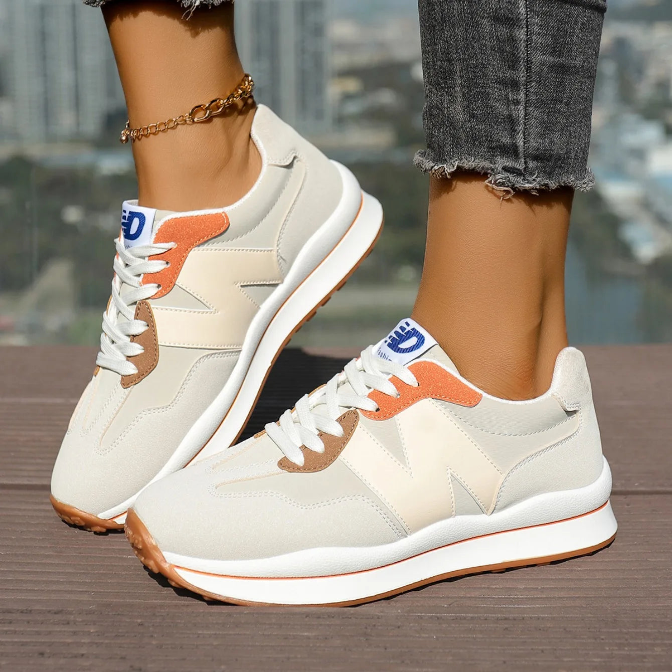 Women Sneakers 2025 New Casual Versatile Thick-soled Running Sneakers Women Fashionable High-quality Luxury Lace-up Shoes Women