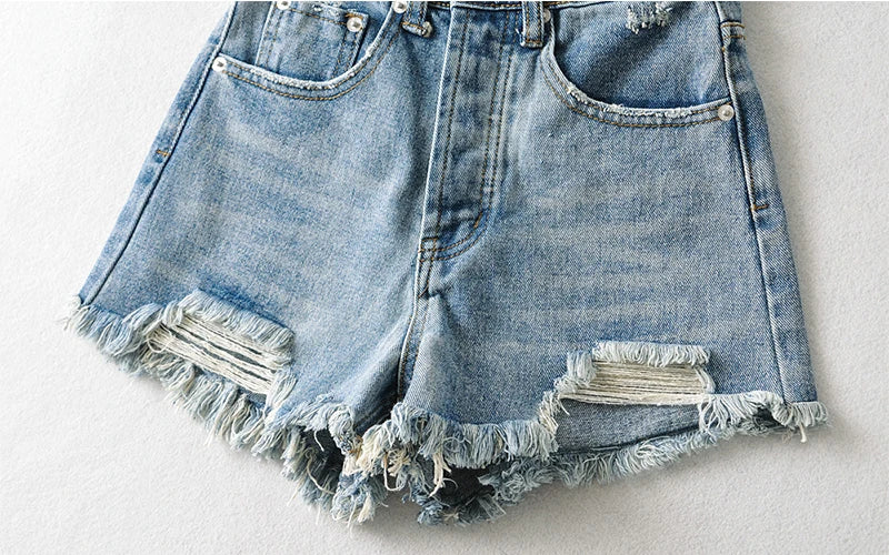 High Street Broken Hole Washed Denim Shorts Women Fashion Tassel Raw Edge Distress Jean Shorts Casual High Waist Pocket Shorts