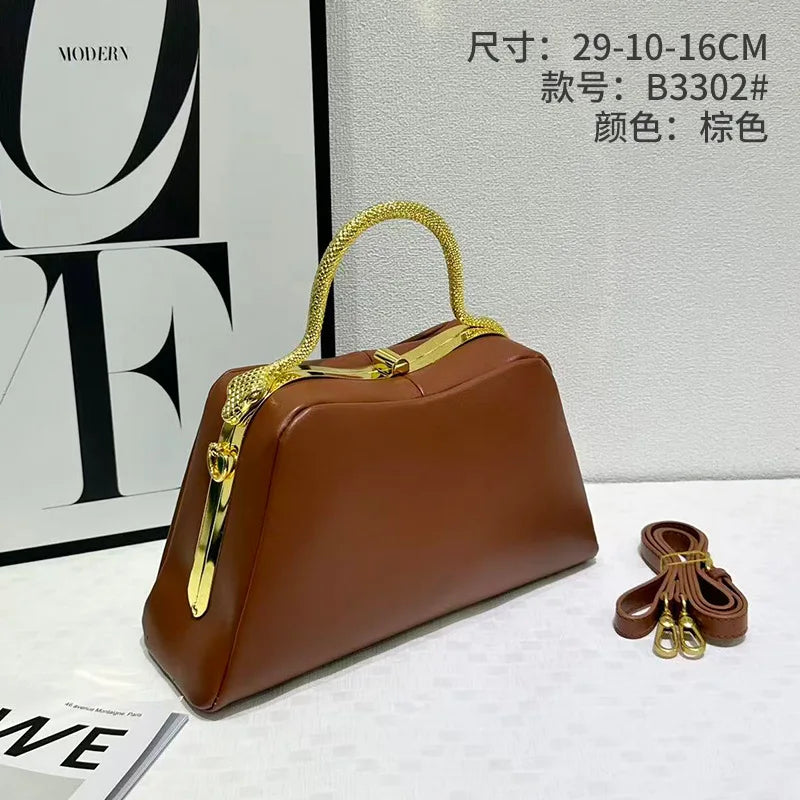 Luxury Designer Handbag for Women 2026 New Retro Commuter Clip Bag Ladies Crossbody Bag