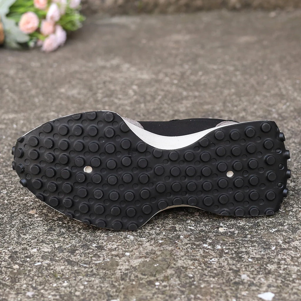Women Sneakers Causal Walking Shoes Woman 2025 Autumn Fashion Lace Up Sports Platform Shoes Outdoor Non-slip Running Shoes