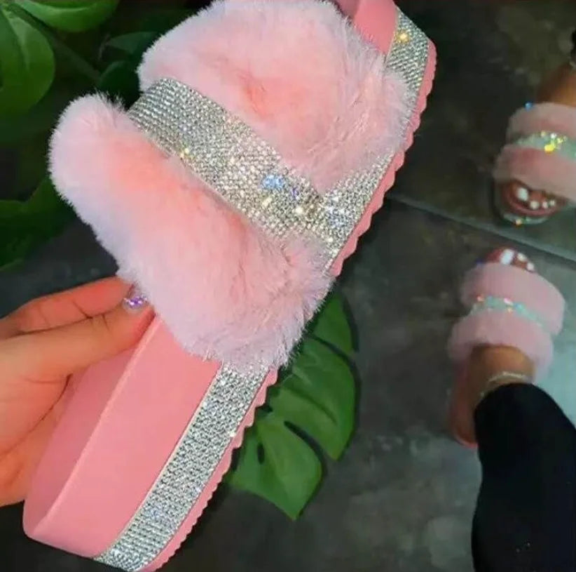 2026 Women's New Thick Bottom Water Diamond Hairy Slippers for Women's Autumn and Winter Flat Bottom Large Anti slip Slippers