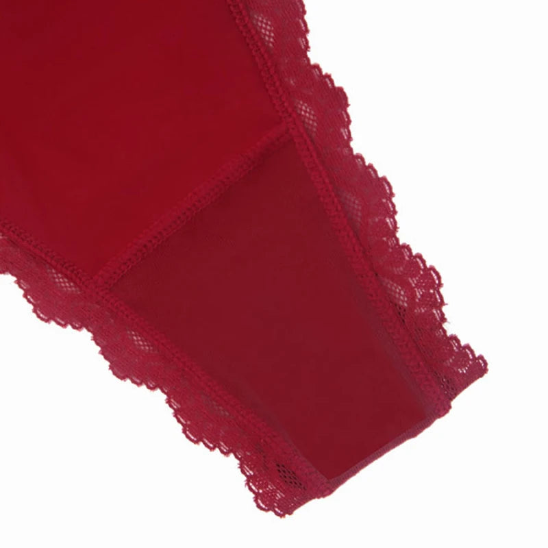 Come Here Daddy Underwear Cute Panties Women's Sexy Lace Thong Thin Strap Underwear Ripple Edge Wine Red Traceless GString