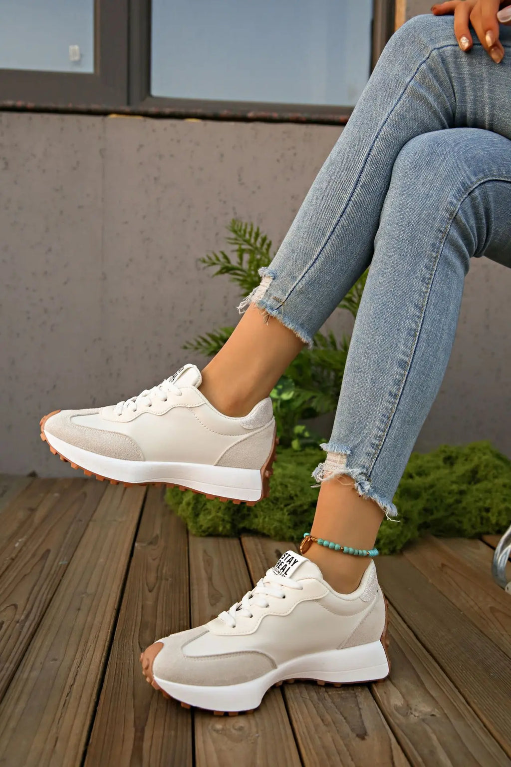 Women Sneakers Causal Walking Shoes Woman 2025 Autumn Fashion Lace Up Sports Platform Shoes Outdoor Non-slip Running Shoes