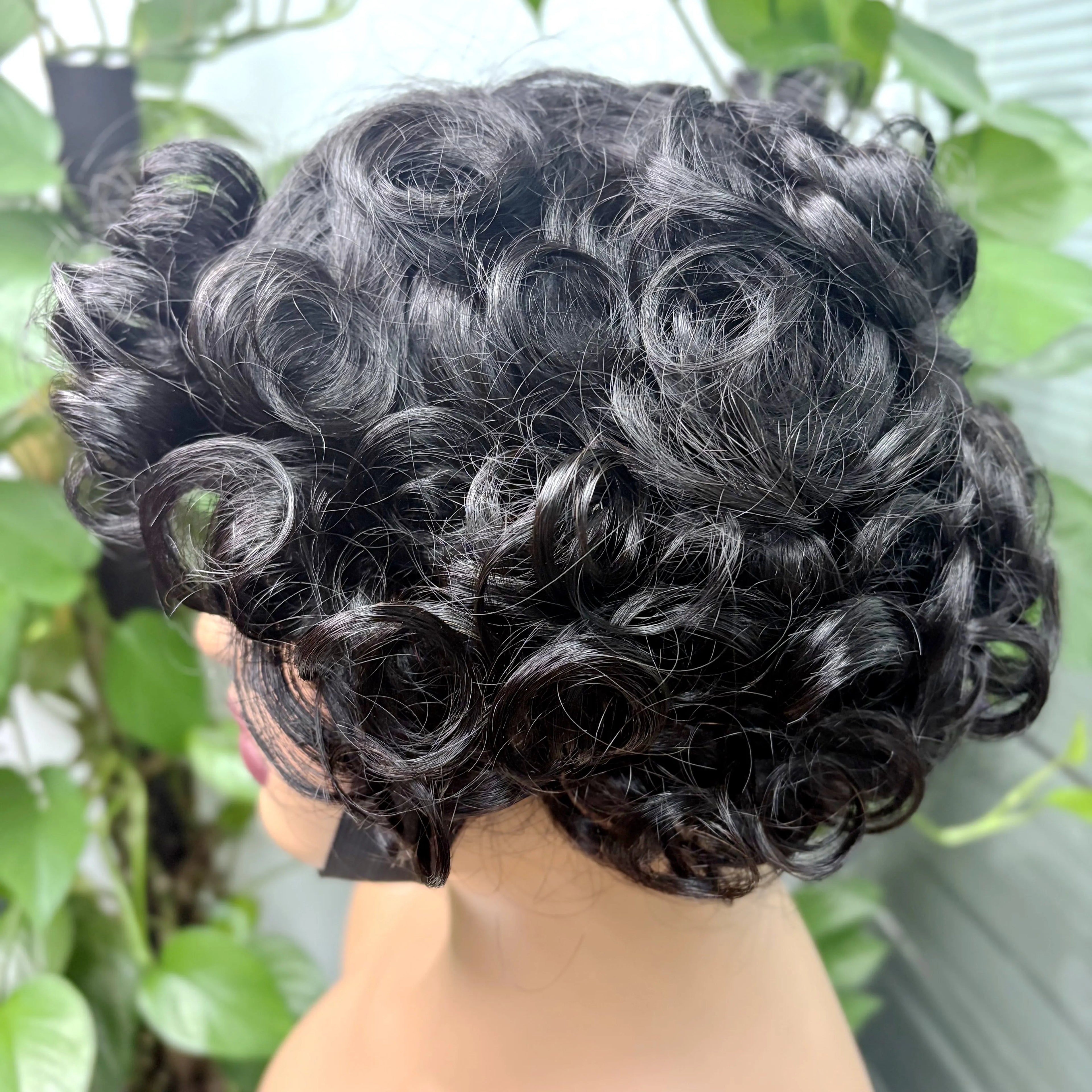 Full Machine Made Loose Wavy Bob Wig Human Hair Wigs 220% Short Colored Bouncy Curly Gluelesss Human Hair Wigs with Bangs