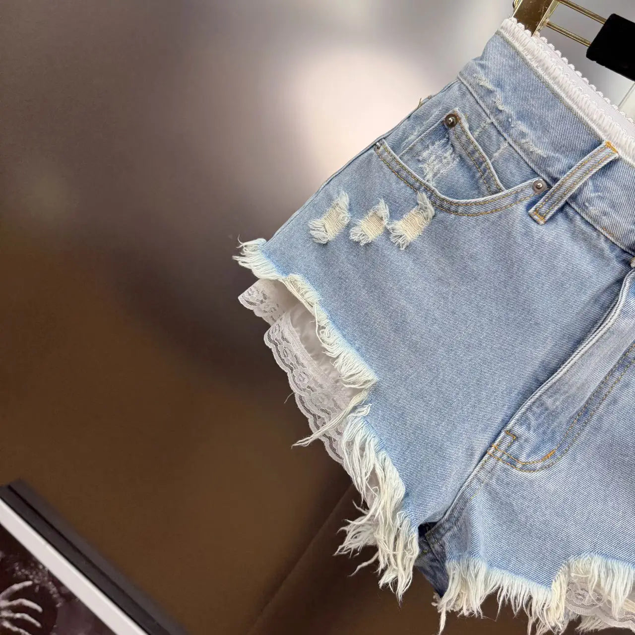 Summer 2025 New French Retro Lace Splicing Ripped Rough Edge Fake Two-piece Denim Shorts Spice Girl Y2K High-waisted Slim Jeans