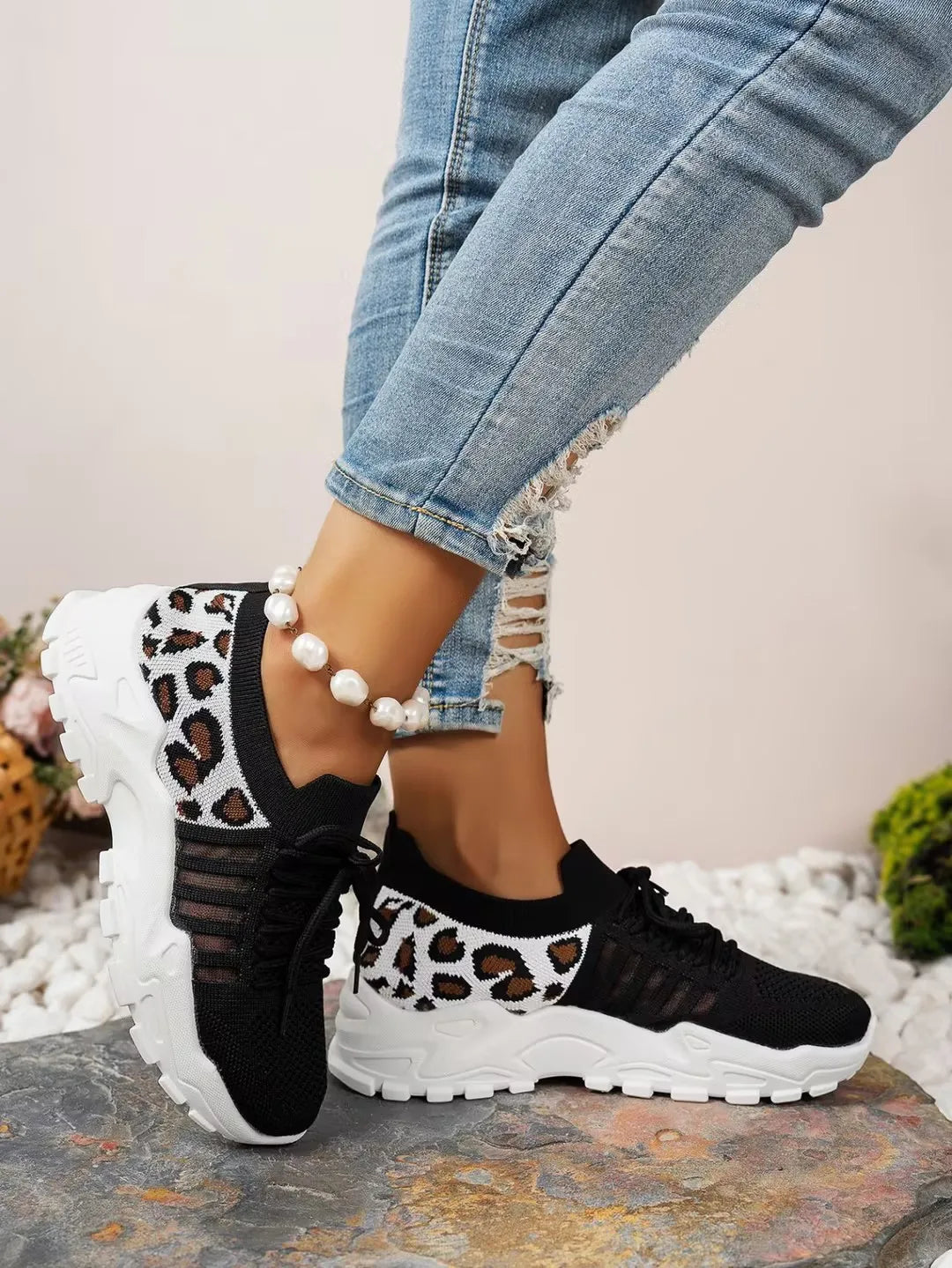 Woman shoes Leopard print sneakers lightweight and breathable women's casual sneakers sale shoes with free shipping