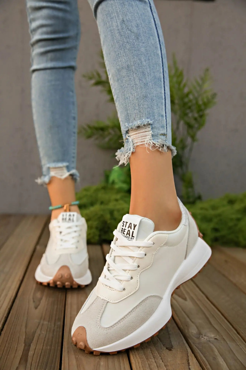 Women Sneakers Causal Walking Shoes Woman 2025 Autumn Fashion Lace Up Sports Platform Shoes Outdoor Non-slip Running Shoes