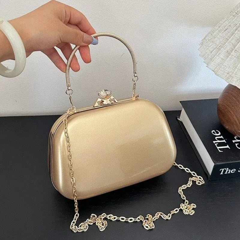 Unique Solid Color Diaper Bag For Women Designer Leather Crossbody Bag Casual Chic Messenger Purse Retro Fashion Large Capacity