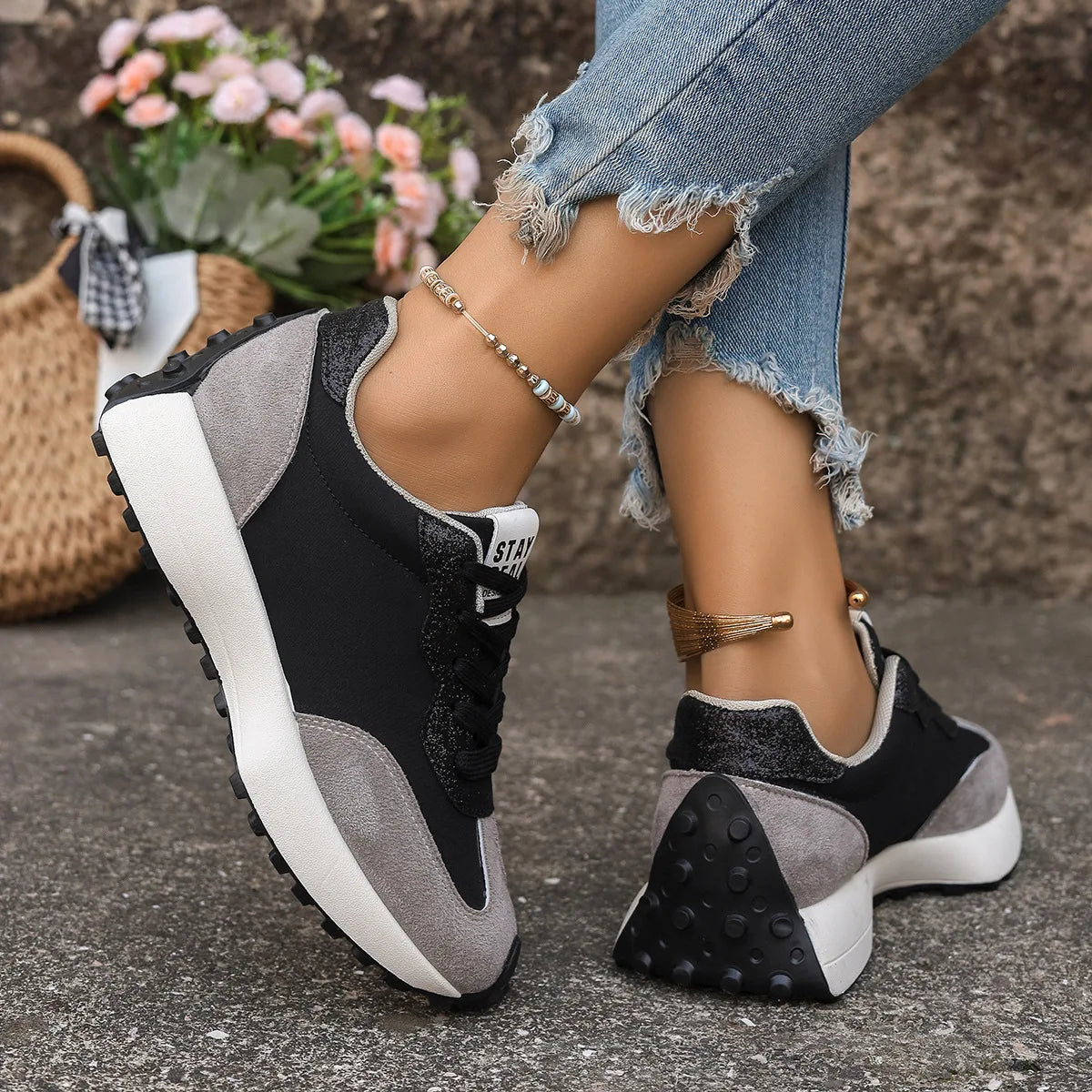 Women Sneakers Causal Walking Shoes Woman 2025 Autumn Fashion Lace Up Sports Platform Shoes Outdoor Non-slip Running Shoes