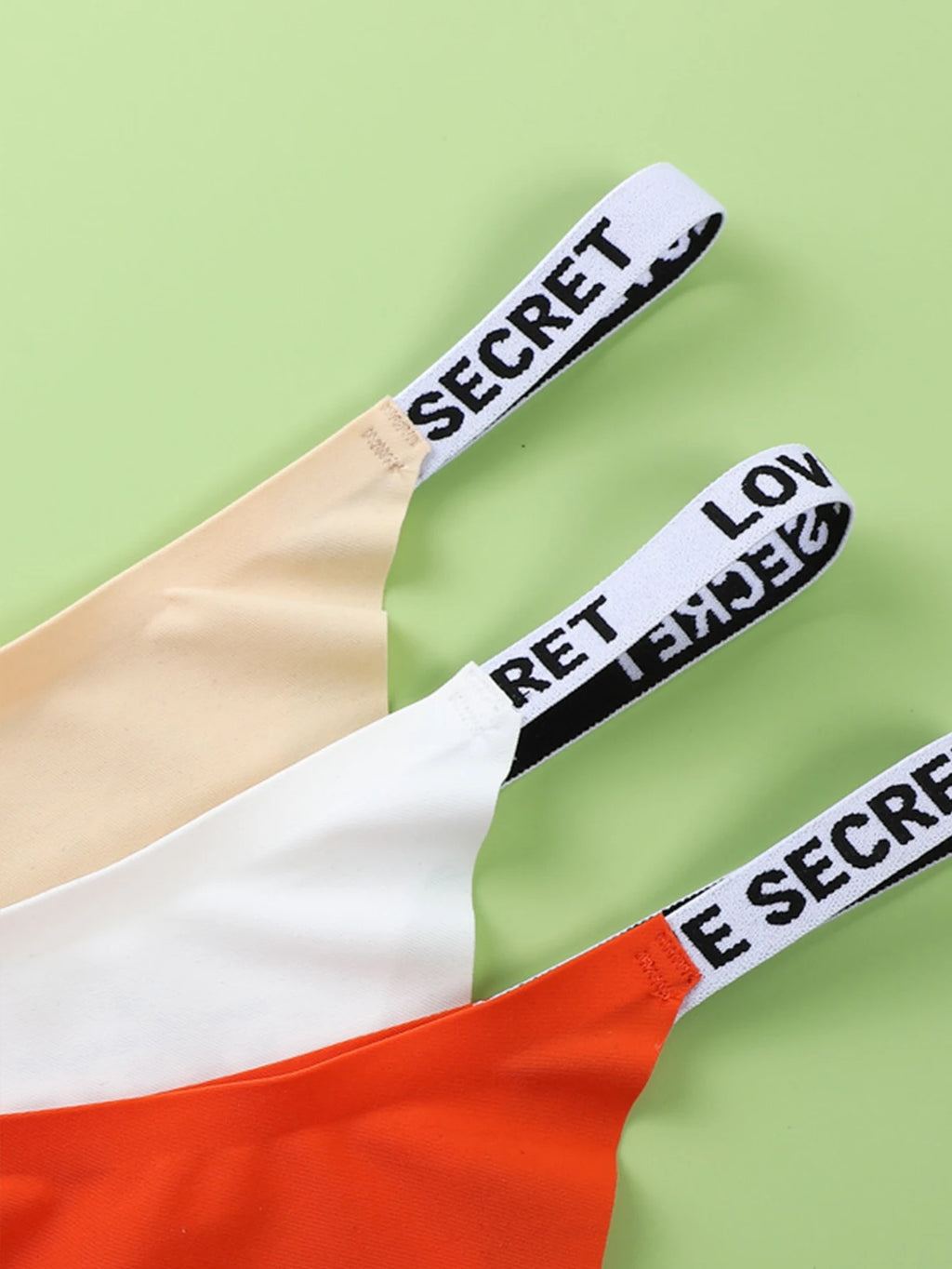 4-pack Women's Panties for Women Ice Silk Seamless Thongs Color Sexy Pure Breathable Comfortable Beautiful Mid-waist Thin Strap
