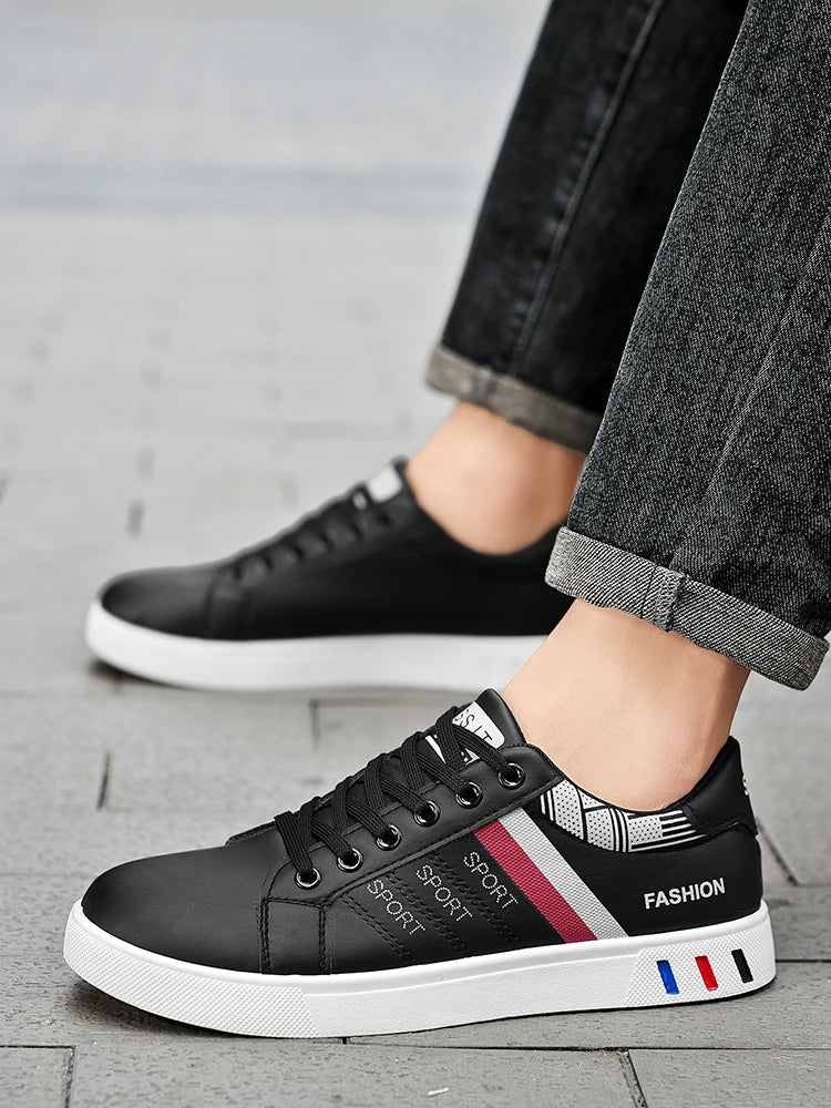 New Trendy Versatile Sneakers for Men, Low-Top Casual Sneakers, Waterproof, Non-Slip, Wear-Resistant Student Sports Shoes, Lightweight Soft-Soled Shoes for Daily Commuting
