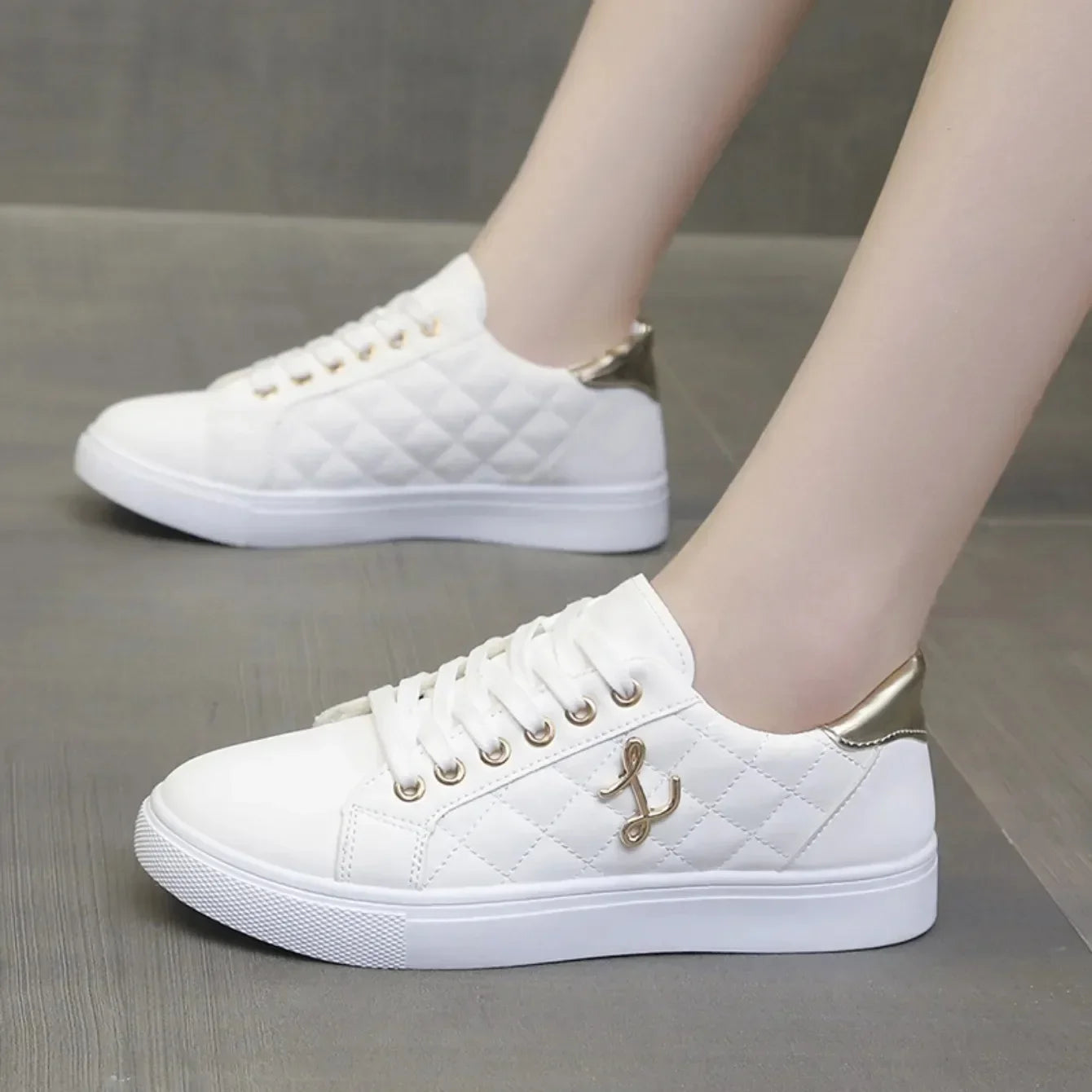 Women Sneakers 2026 Summer Fashion Breathable Shoes Woman Soft Sole Walking Sneakers Casual Women Sneaker White Sneakers Women