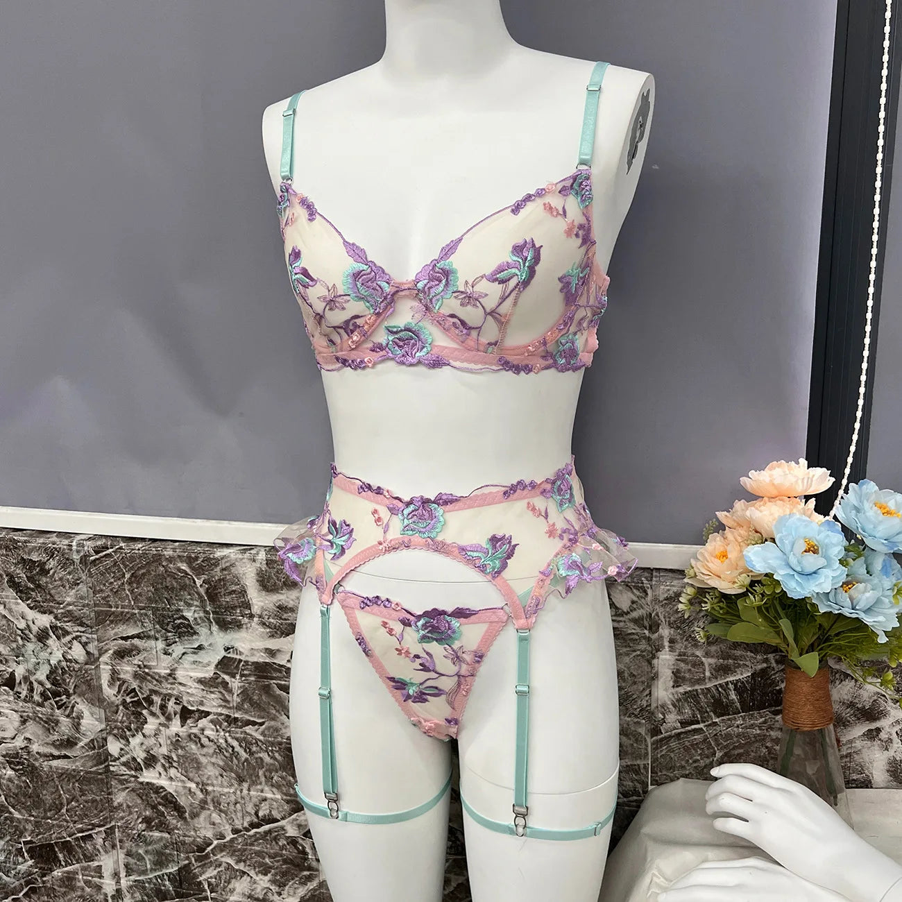 Diccvicc Embroidery Floral Lingerie See Through Sexy Lace Women Underwear Bra Thong Set Fancy Garter Intimate Kit Exotic Outfit
