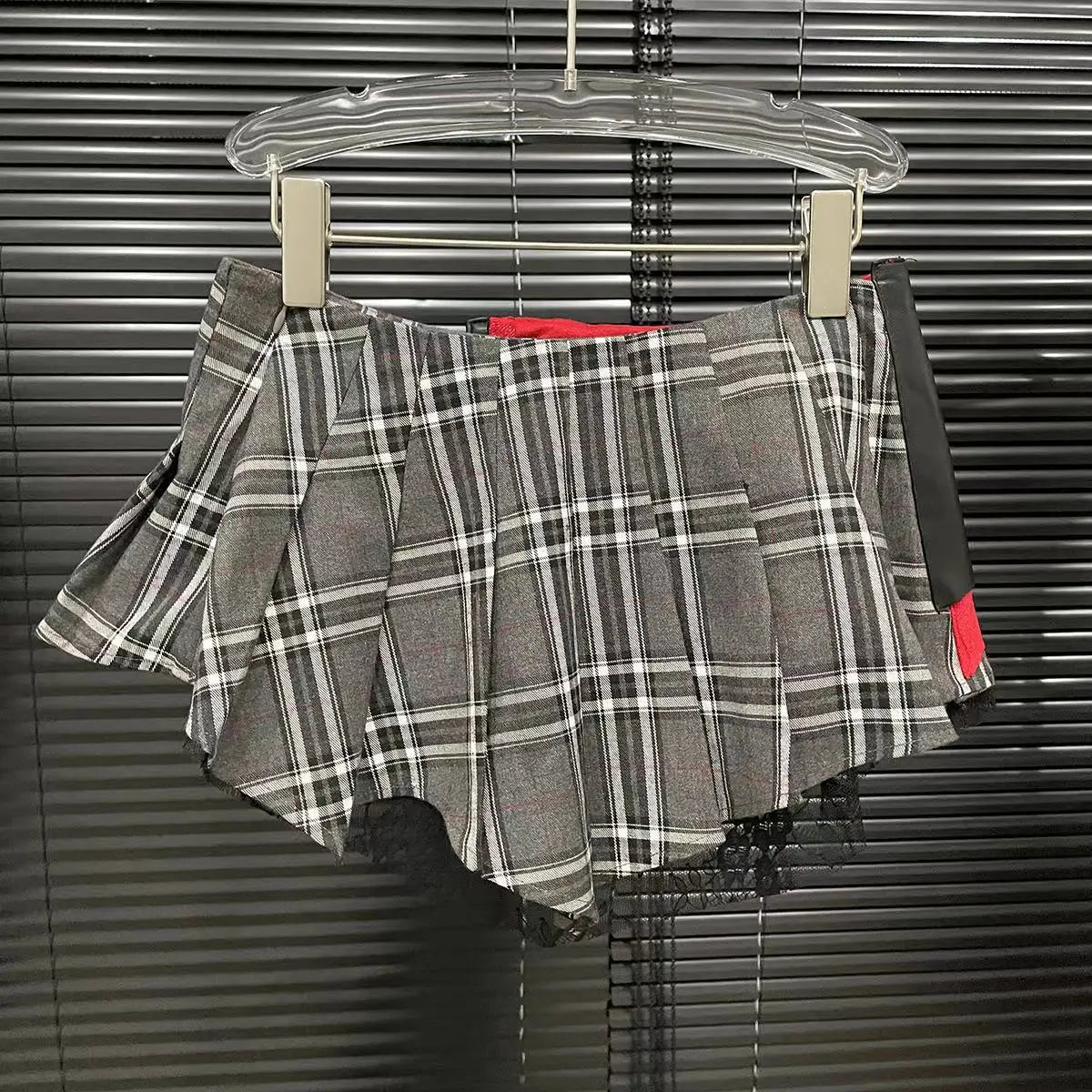 HLJ Trend Fashion Pattern Printing Tshirts Two Piece Sets Women Short Sleeve Top+Irregular Plaid Mini Skirts Outfits Streetwear