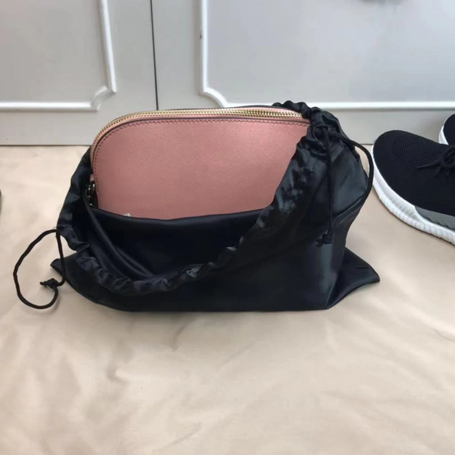 Black High Quality Smooth Storage Bag Dust Bag Bundle Drawstring Bag Environmental Protection Storage Bag Silk Satin Cloth