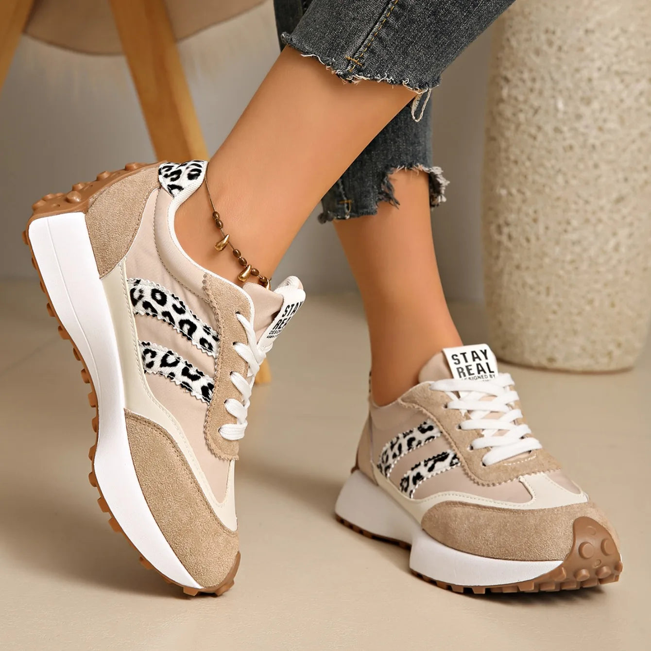 New 2025 Women Sneakers Thick Bottom Casual Fashion Sneakers Women Lightweight Soft Bottom Sport Shoes Women Summer Mesh Shoes