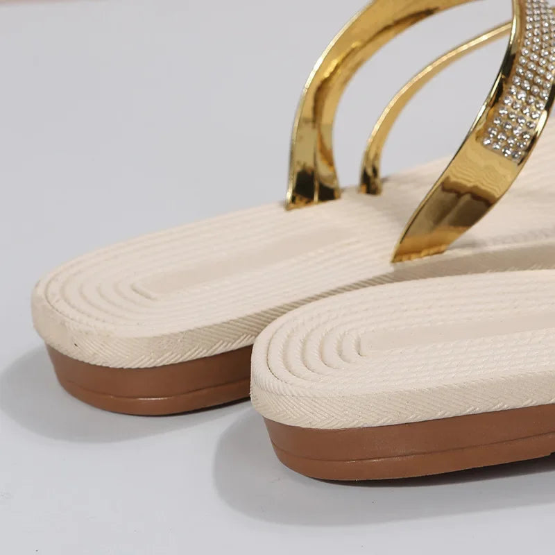 Women Summer Flat Rhinestone Flower Beach Slippers Comfy Clip Toe Lady Flat Beach Sandals Casual Female Flip Flops Zapatos Mujer