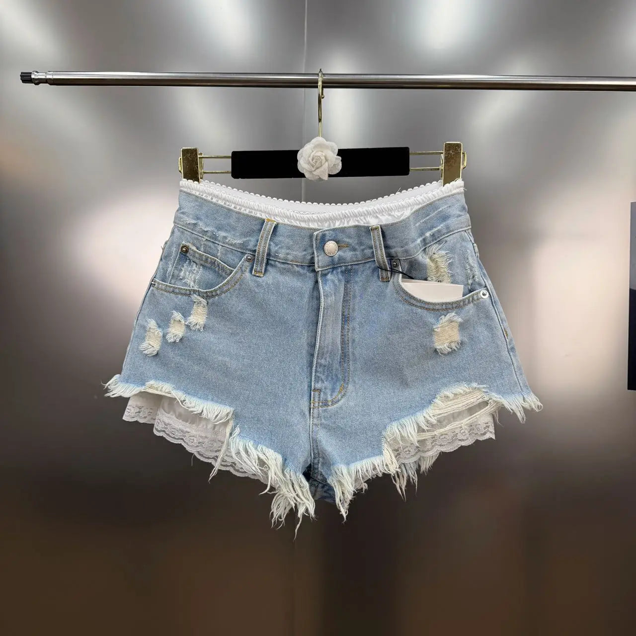 Summer 2025 New French Retro Lace Splicing Ripped Rough Edge Fake Two-piece Denim Shorts Spice Girl Y2K High-waisted Slim Jeans