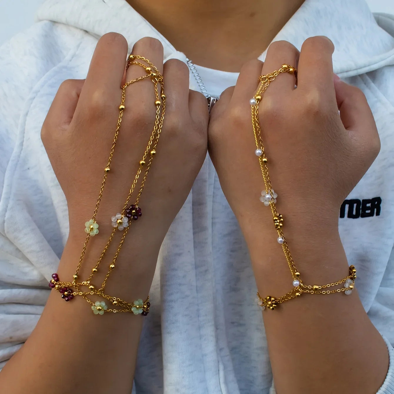 Colorful Crystal Beads Flower Hand Chain Bracelet for Women Fashion Charm Y2K Summer Beach Stainless Steel Jewelry Accessories