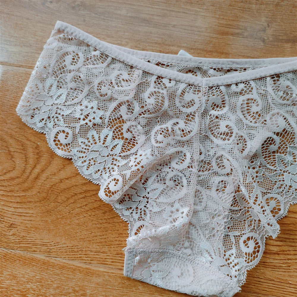3Pcs/Set Sexy Panties Women Perspective Lace Underwear Hollow Out Breathable Briefs Cute Bow Intimates Lingerie Ladies Underpant