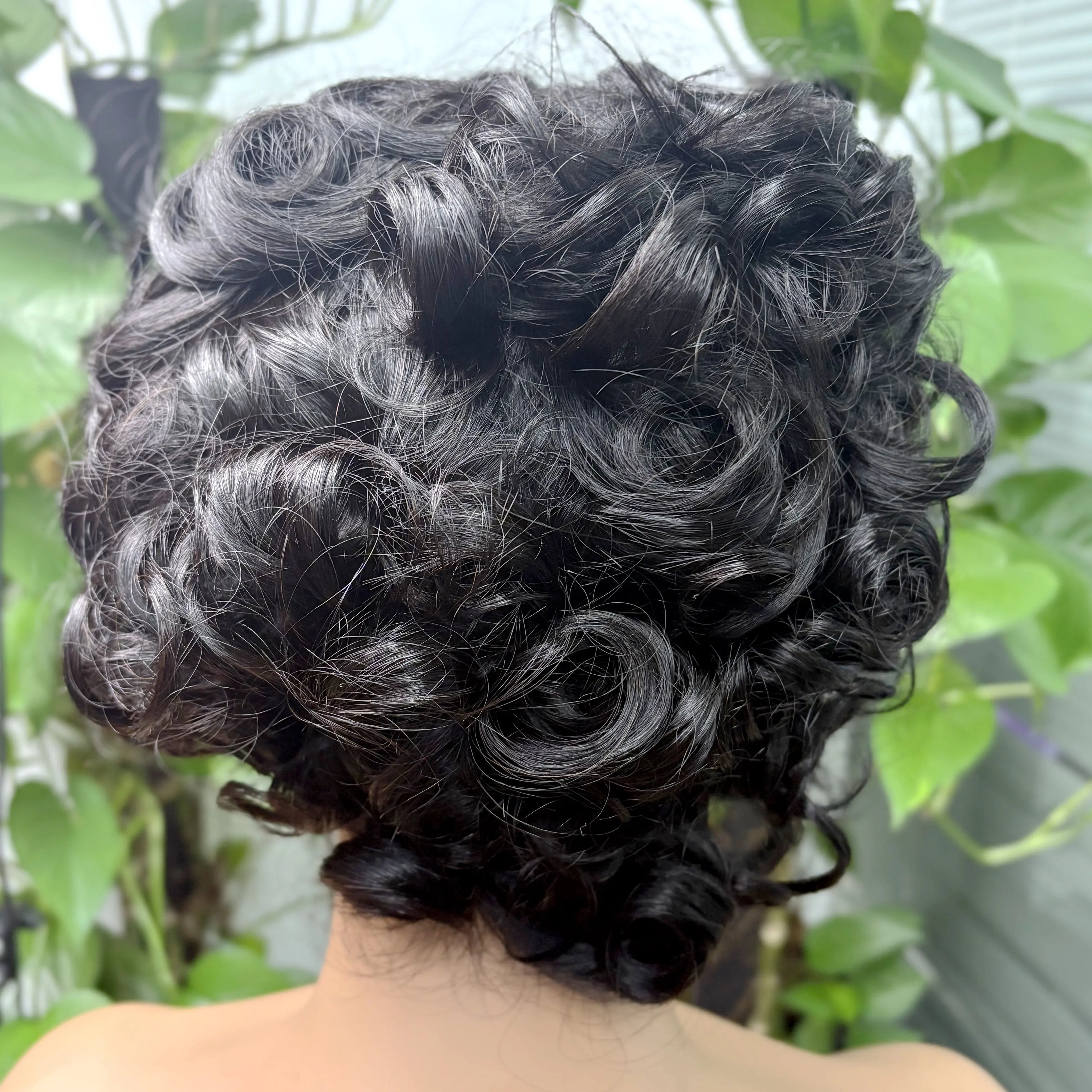 Full Machine Made Loose Wavy Bob Wig Human Hair Wigs 220% Short Colored Bouncy Curly Gluelesss Human Hair Wigs with Bangs
