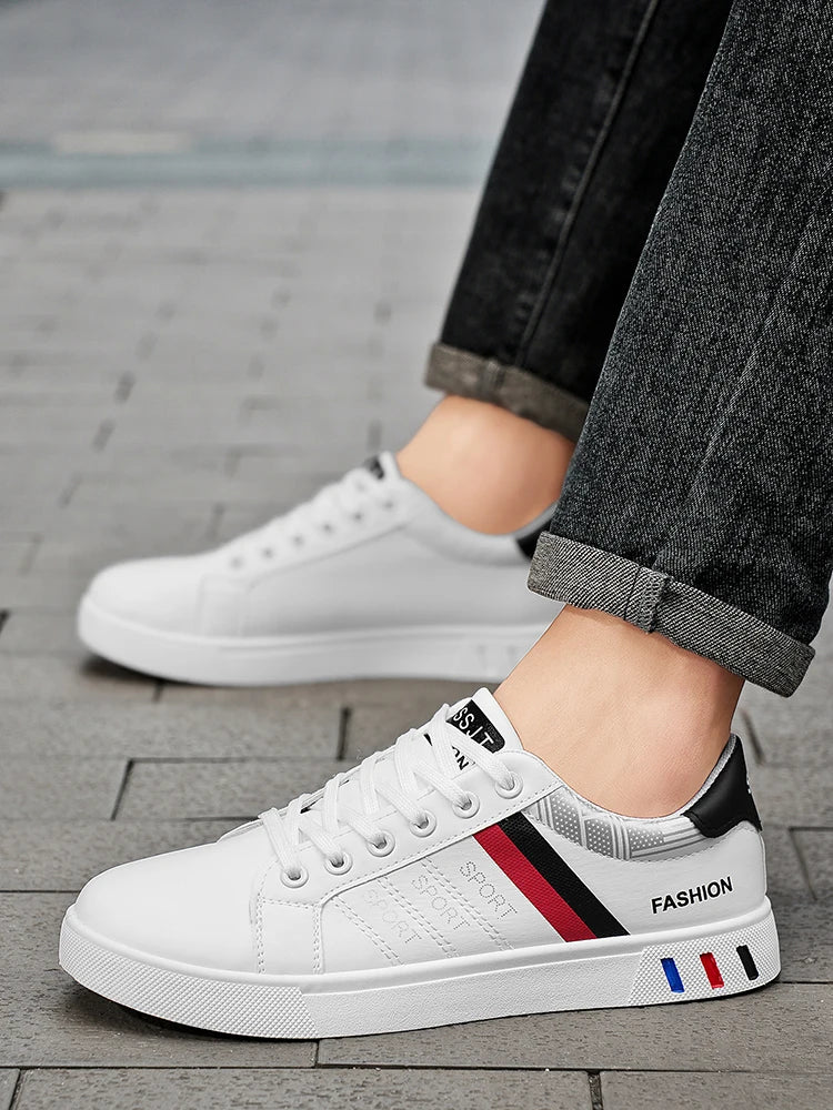 New Trendy Versatile Sneakers for Men, Low-Top Casual Sneakers, Waterproof, Non-Slip, Wear-Resistant Student Sports Shoes, Lightweight Soft-Soled Shoes for Daily Commuting