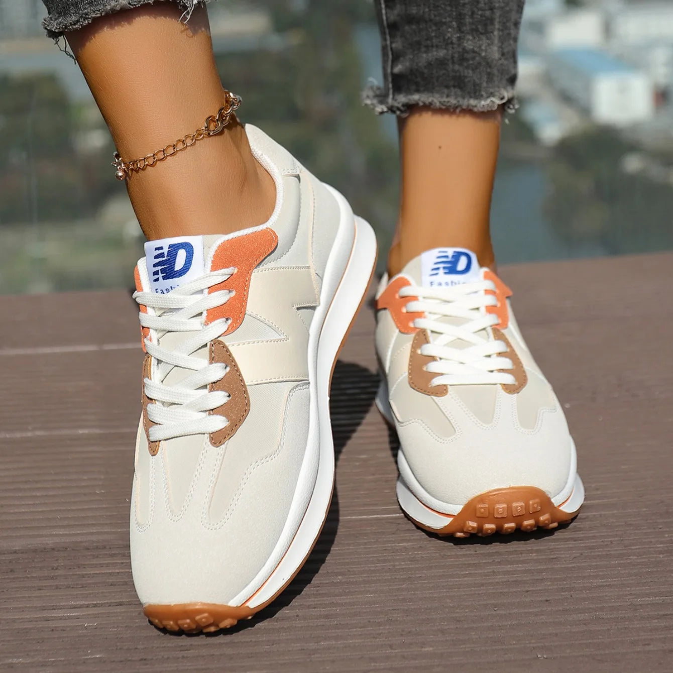 Women Sneakers 2025 New Casual Versatile Thick-soled Running Sneakers Women Fashionable High-quality Luxury Lace-up Shoes Women