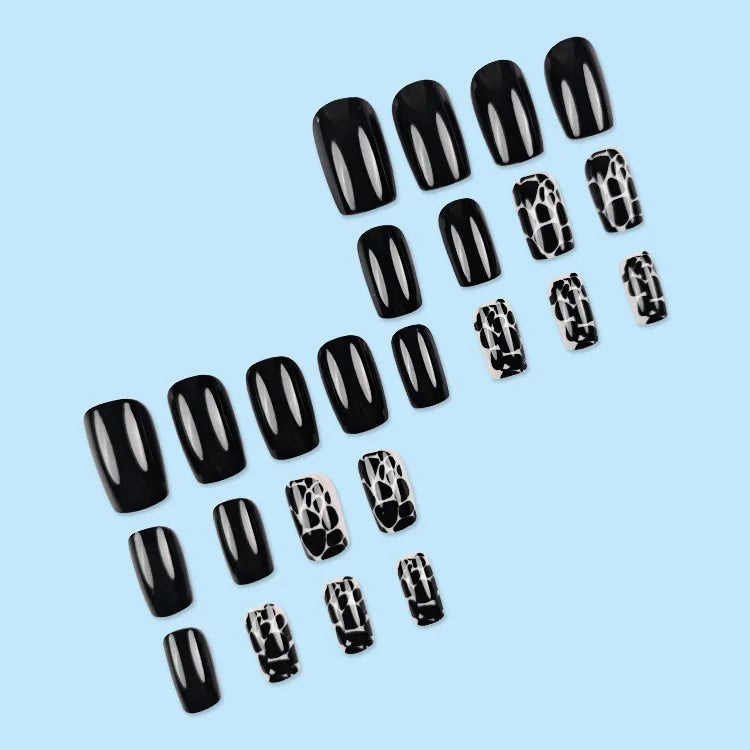 24Pcs Short Square Leopard Print False Nails with Glue Sweet Cool Press on Acrylic Nails Autumn Winter Detachable Fake Nail Tips