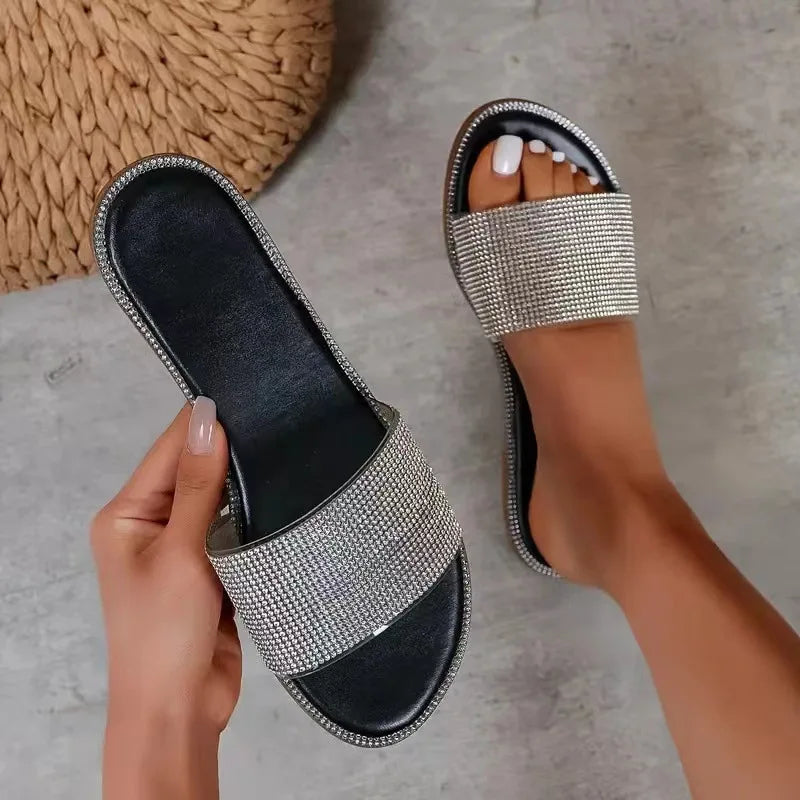 2024 New Shiny Rhinestone Fashion Ladies Slippers Outdoor Women Roman Shoes Flat Sandals Female Casual Beach Crystal Slides