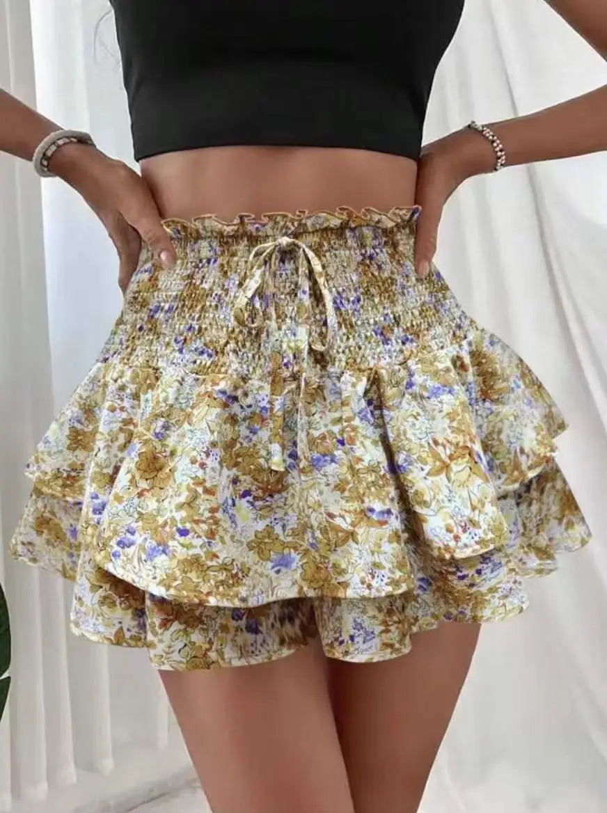 New Summer 2025 Women's Hot Pants Floral Fashion Elastic Waist Lace Hot Girl Girl Versatile Casual Layered Short Skirt