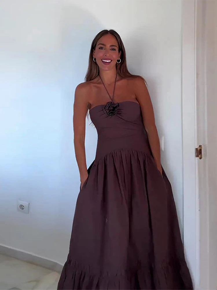 Elegant 3D Flower Long Dress Women Halter Backless Pleated Female Pary Dresses 2024 Fashion Street Sleeveless Solid Lady Robes