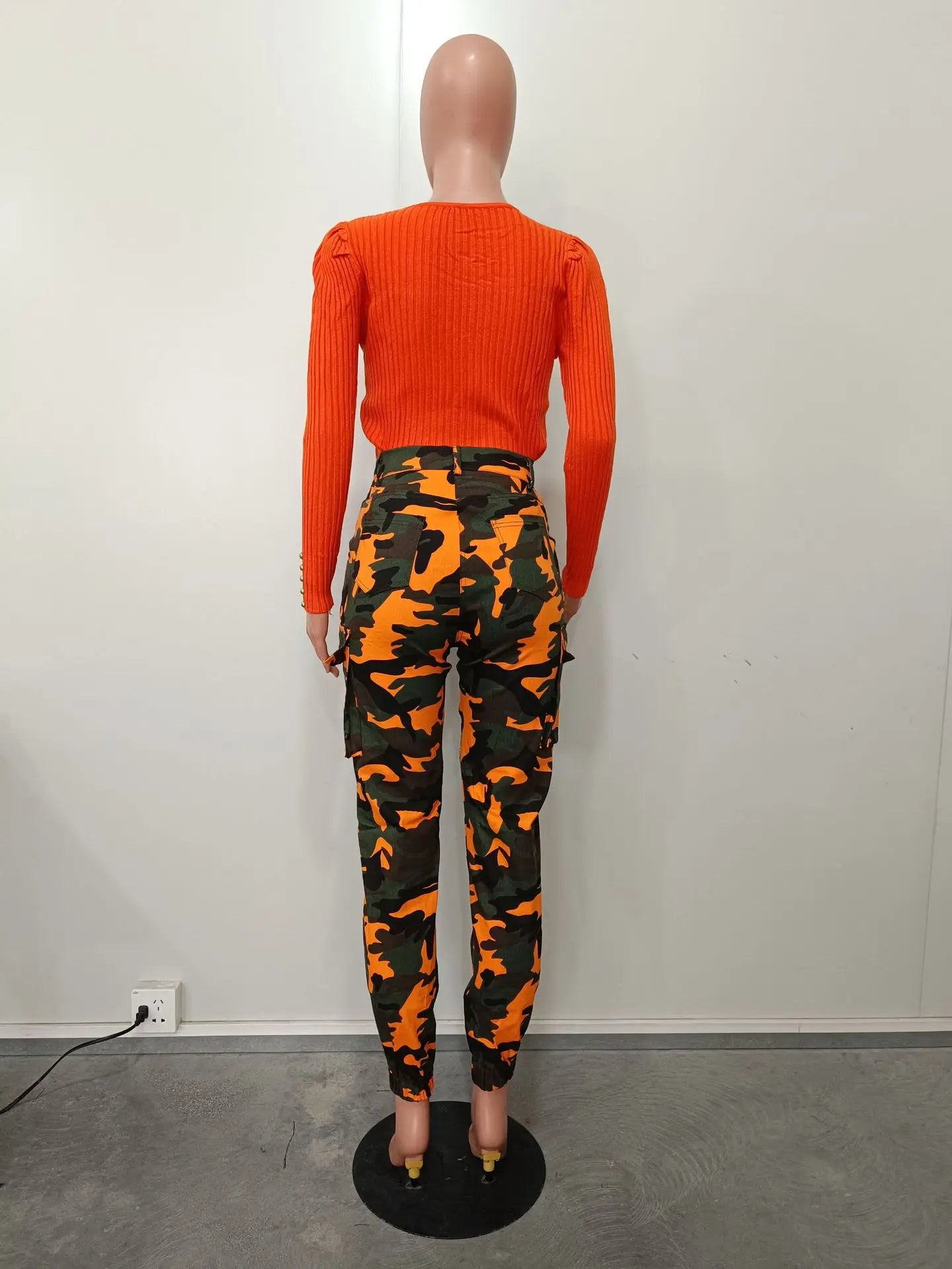 CM.YAYA Women’s Camouflage Printed Slim Cargo Pants 2024 Spring/Summer Pocket Jogger Street Fashion Safari Trousers