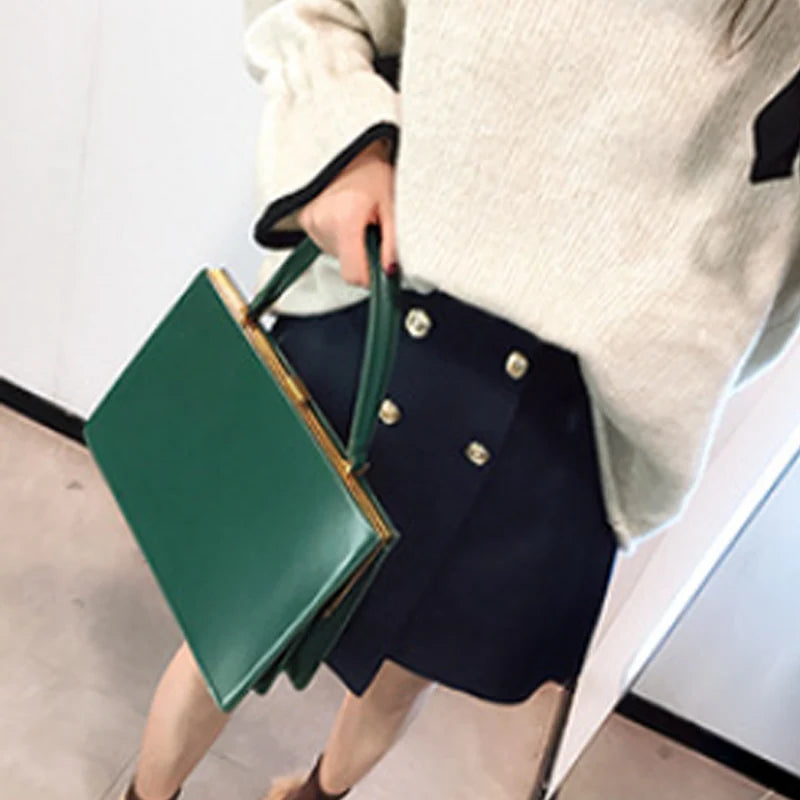 Large Capacity Women Handbag New High Quality Design Women Bag Retro Black Vintage Clip Bag Underarm Bag