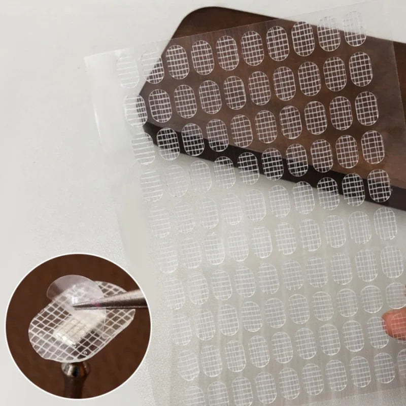 200pcs Press-on Nails Art Double-Sided Adhesive Tapes Clear Grid Jelly Glue Stickers for False Nail Display Practice Stand Holde