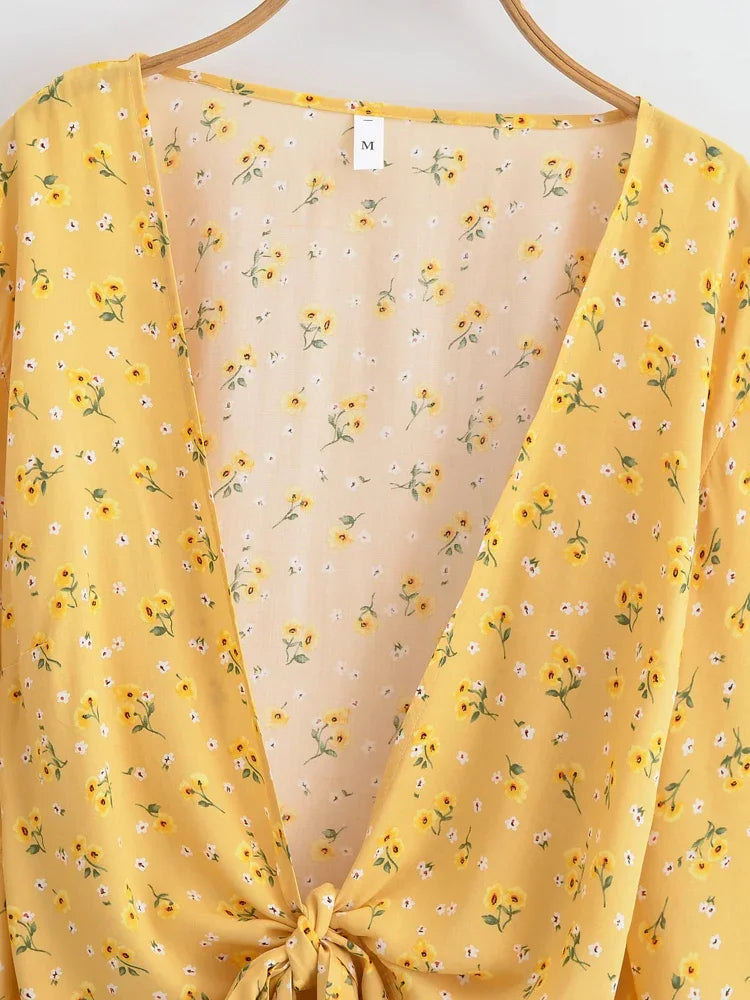 Boho Queens Fashion Women Floral 2025 Beach Summer Short Kimono Ruffles Flare Sleeves Vacation Bohemian Bikini Boho Cover-ups