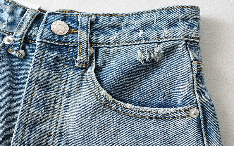 High Street Broken Hole Washed Denim Shorts Women Fashion Tassel Raw Edge Distress Jean Shorts Casual High Waist Pocket Shorts